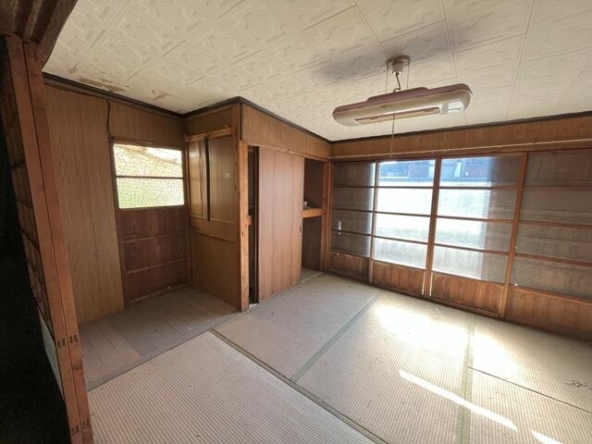 imgi_110_S1I_OV0R0fGkwkydjQEniw==