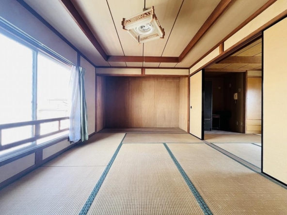 imgi_18_78584715_0033