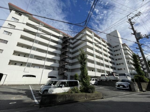 imgi_117_h_ZDbh4_kC7YlPZQrBJJdg==