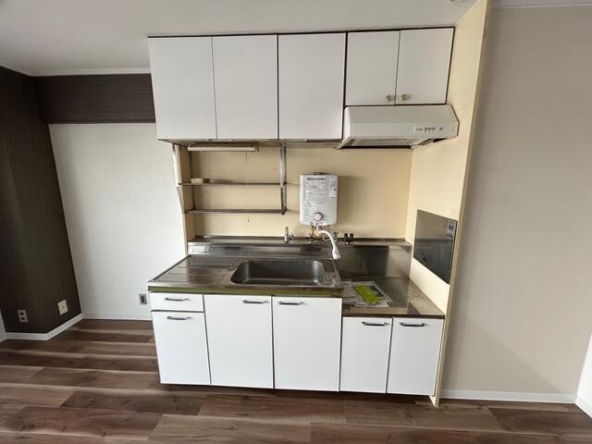 imgi_119_bXw-FyhvZ_Cs3HfpaoRmkA==