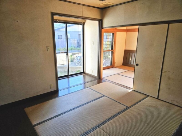 imgi_34_01K242YPD9SGGY29KVC9NPRXQW