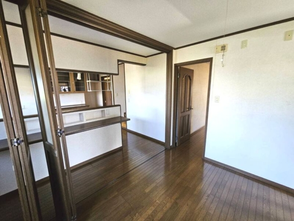 imgi_8_01K242YNW06BJ3CT337CTEZVJ4