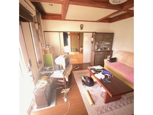 imgi_20_Drvyr8mNGuk_Zou6FIP6zLboIc3glY8x