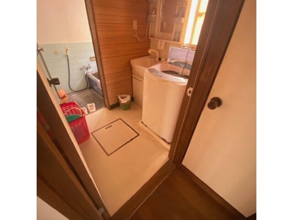 imgi_23_Drvyr8mNGunpI4-alBf4QzSmb6OEjV2f