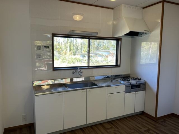 imgi_109_tzwk358XzG4hztllyE5kdA==