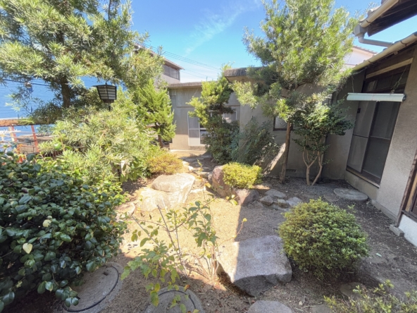 imgi_17_99732822e009