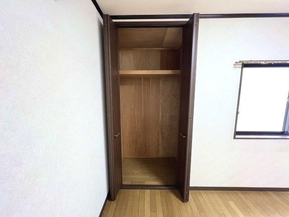 imgi_20_78793308_0046
