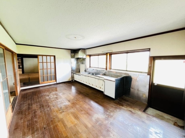 imgi_7_20727118_0003