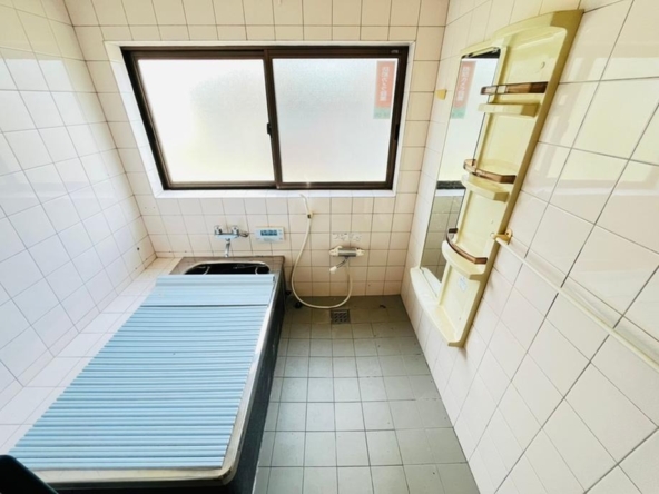 imgi_8_20727118_0007